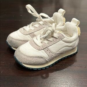 Zara toddler quilted sneakers